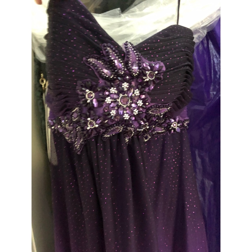 Xscape Prom Dress - Picture 2 of 3